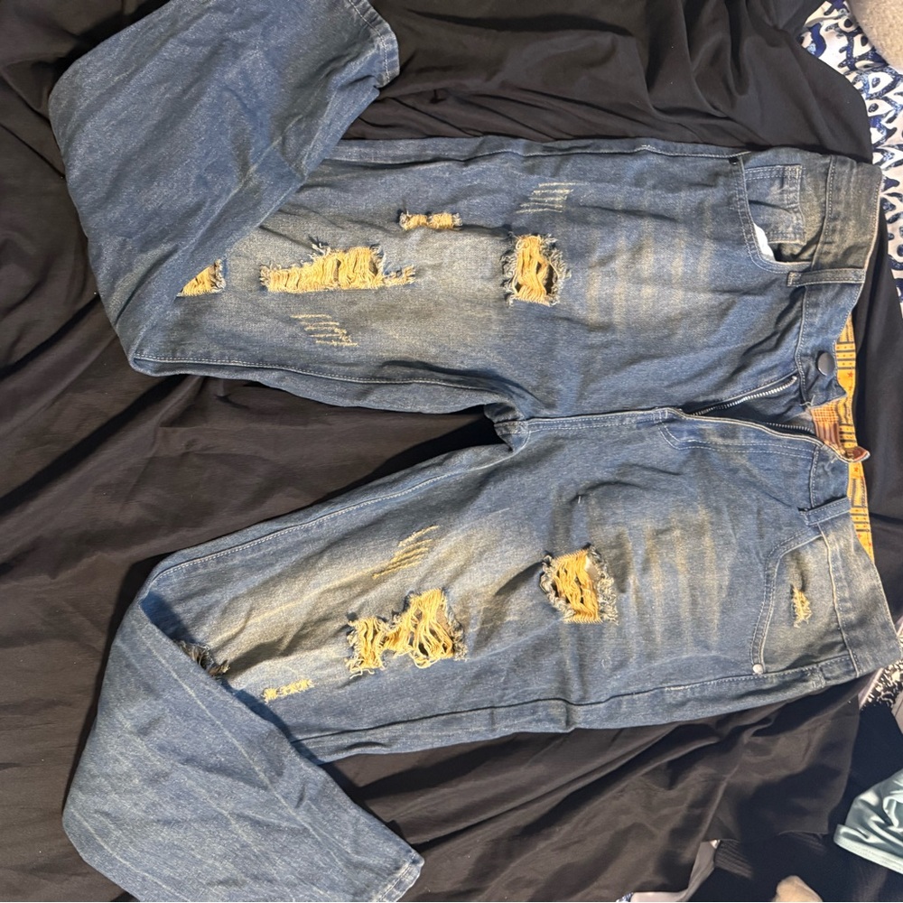 Men jeans size 36 brand new never worn